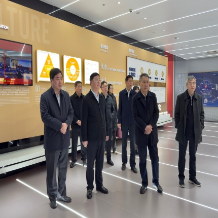 省工商聯(lián)副主席郭東升一行來(lái)泰隆調(diào)研訪(fǎng)談